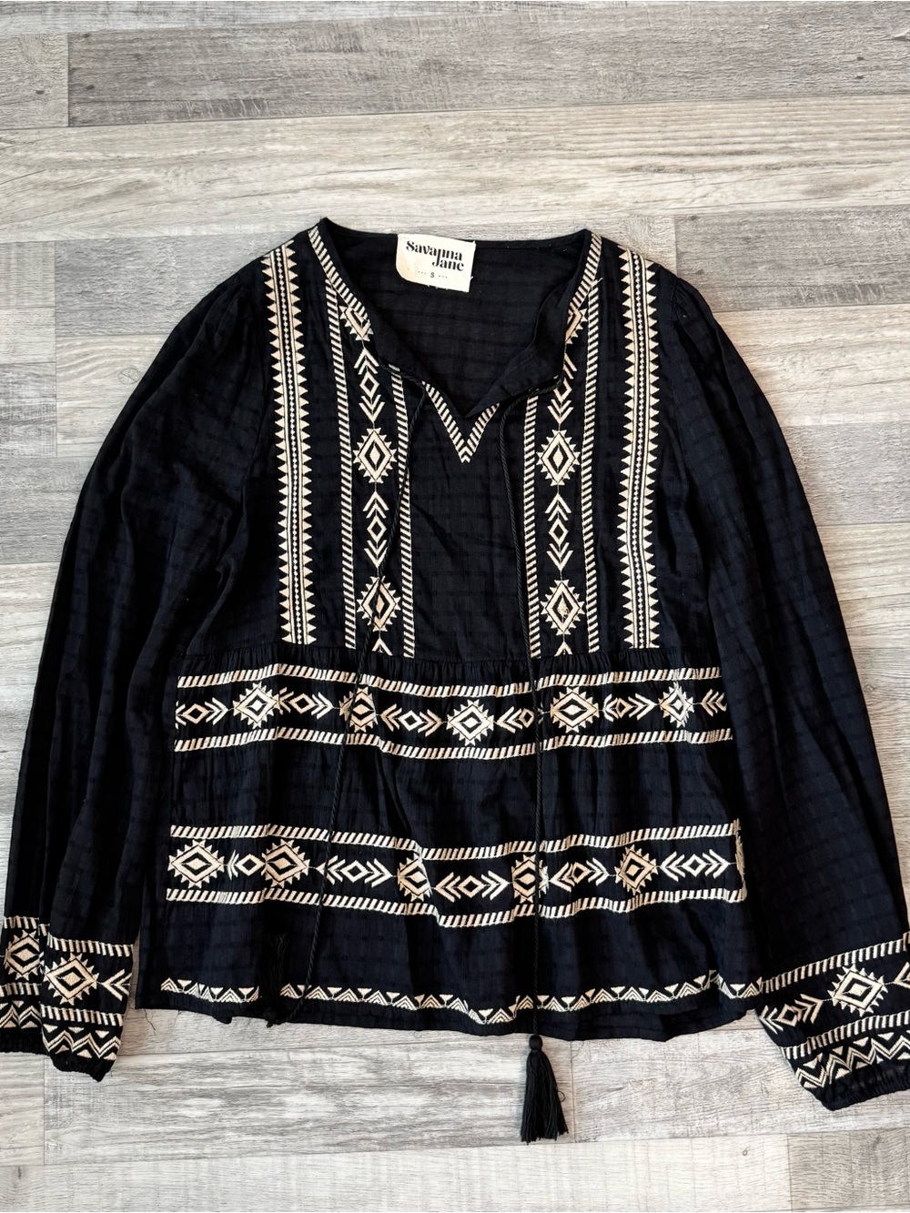 Savanna Jane Black Embroidered Long Sleeve Blouse Size Small Tassels P21